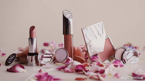 HCT Packaging為Kjaer Weis有機(jī)化妝品系列打造奢華粉盒 環(huán)保與高雅的跨界對(duì)話(huà)